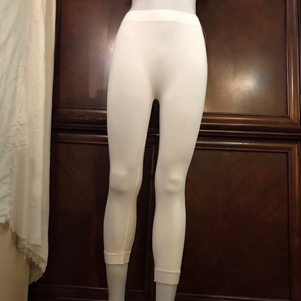 🆕 [2/$16] Obsessed White Leggings-One Size